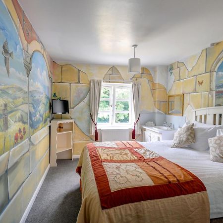Heywood Hall Denstone Bagian luar foto