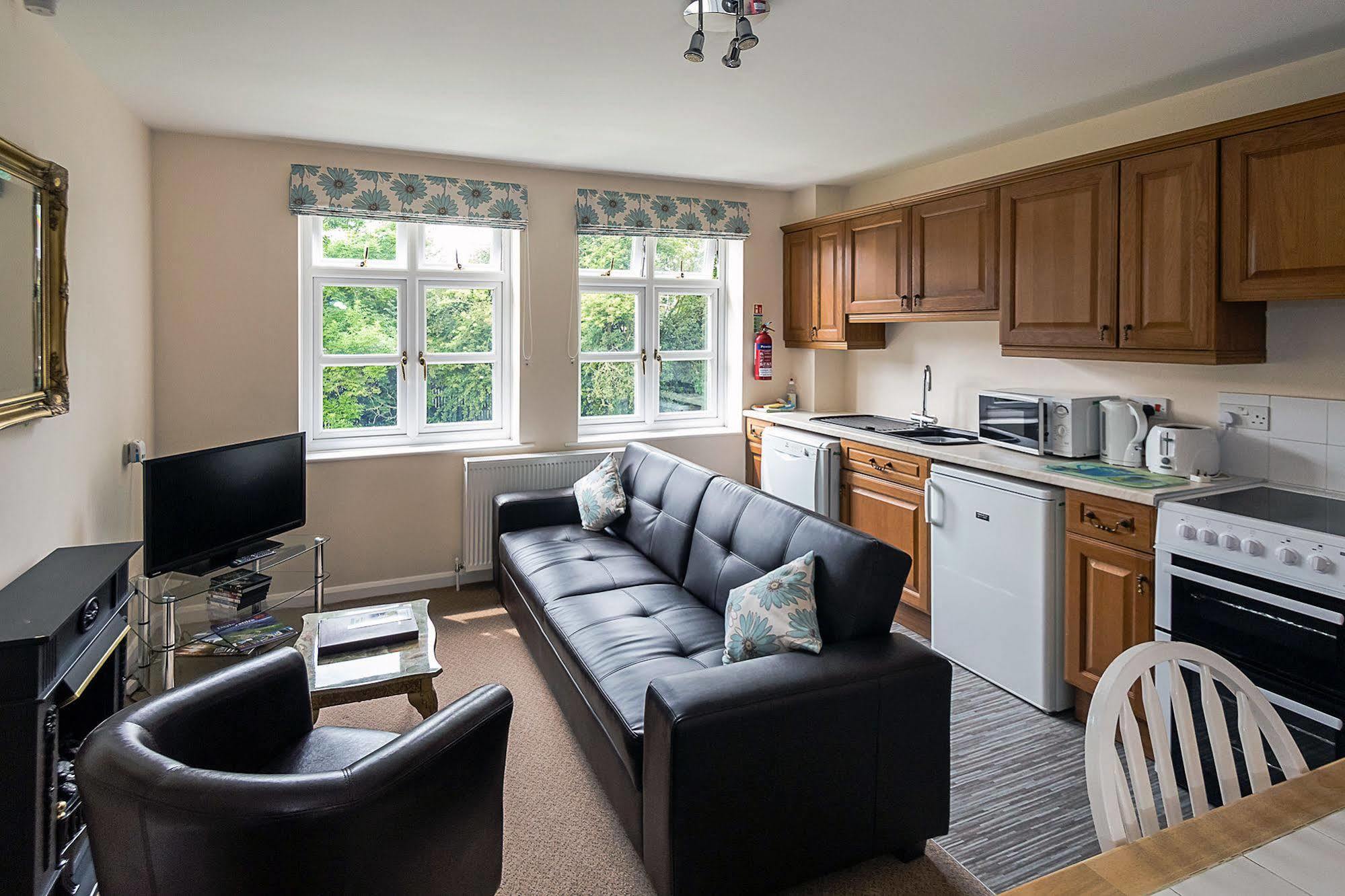 Heywood Hall Denstone Bagian luar foto