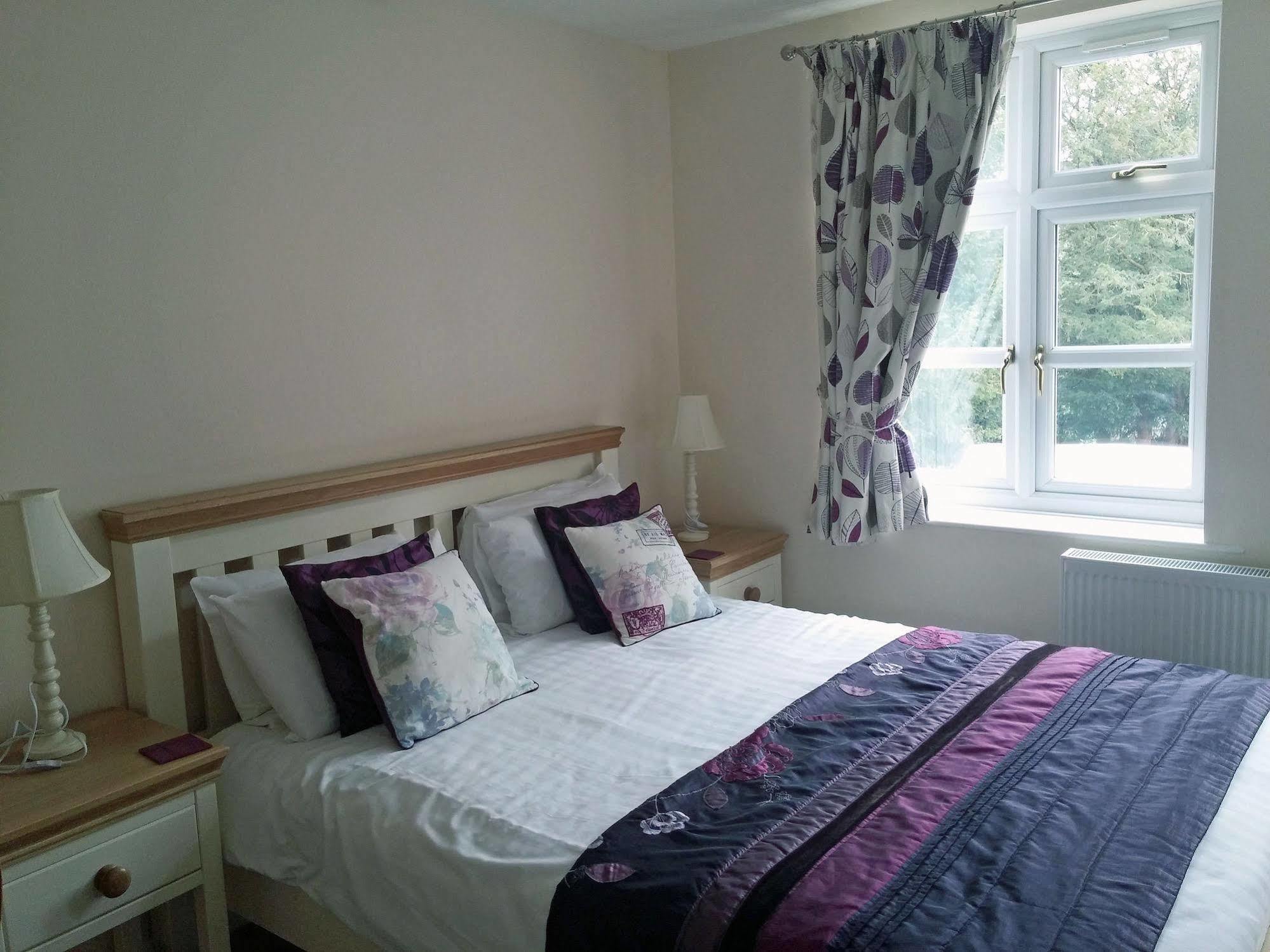 Heywood Hall Denstone Bagian luar foto